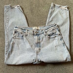 Ladies light wash cropped jeans from Abercrombie & Fitch, the Mom High Rise